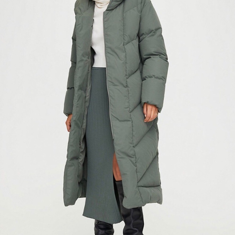 Aritzia Green Puffer Coat